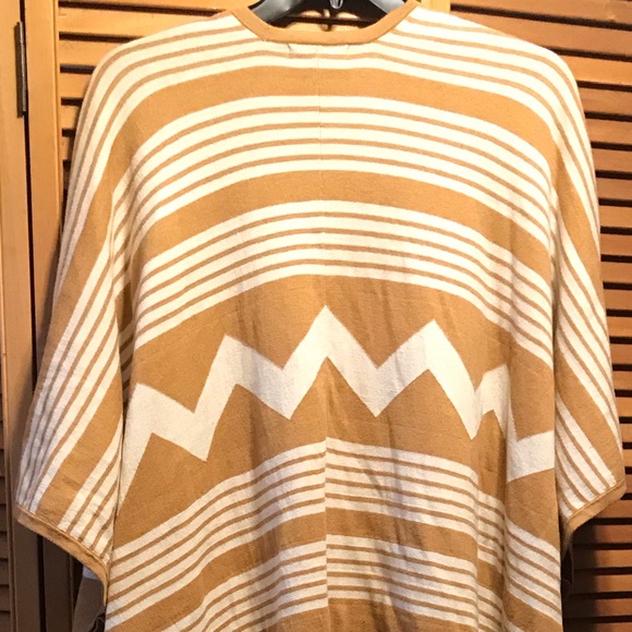 Mossimo Tan & Cream Striped Knit Sweater Poncho - Picture 11 of 12